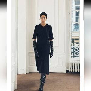 Zara Classic Black Midi Dress،